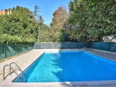 Vacances Avec Piscine Et Entree Autonome Dans Jolie Appartement Jusqu'A 4 Personnes Serignan Bagian luar foto