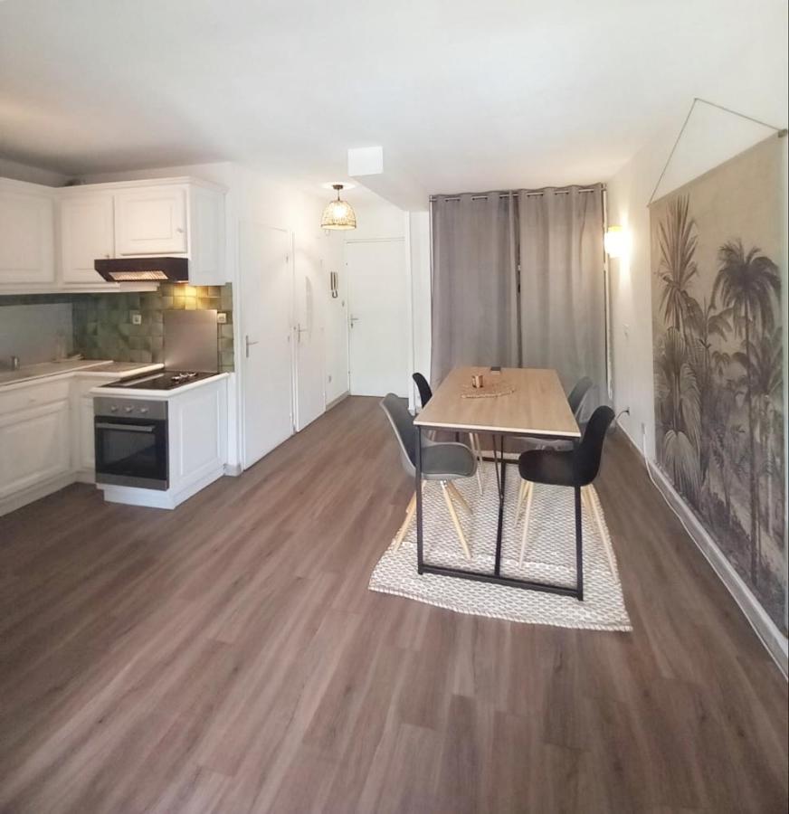 Vacances Avec Piscine Et Entree Autonome Dans Jolie Appartement Jusqu'A 4 Personnes Serignan Bagian luar foto